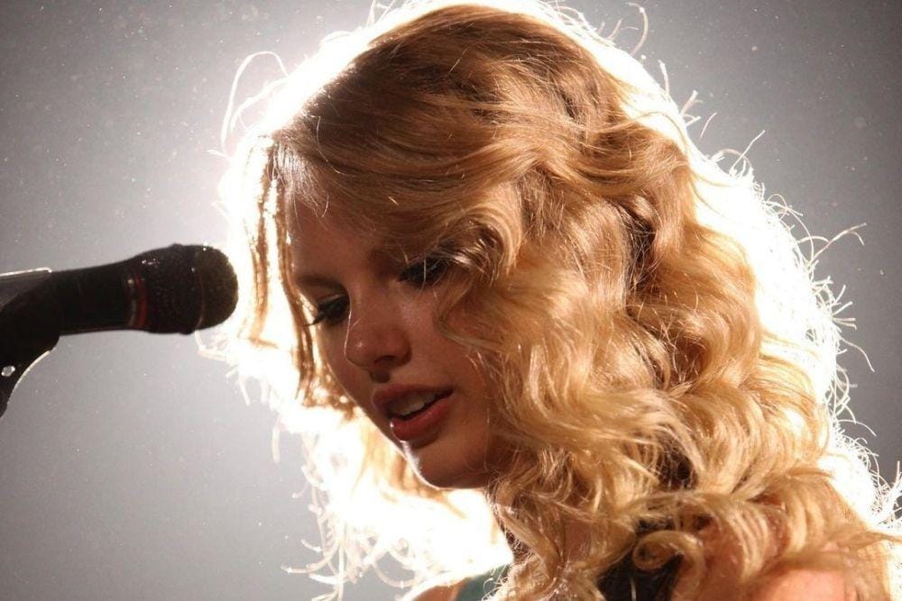instagram.com/taylorswift