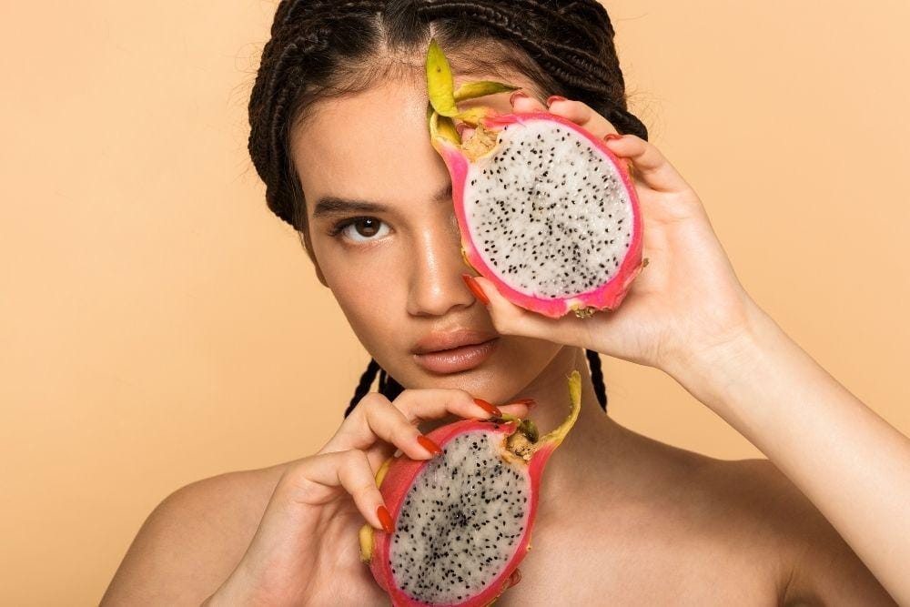 Manfaat Kulit Buah Naga Untuk Wajah/ freepik.com