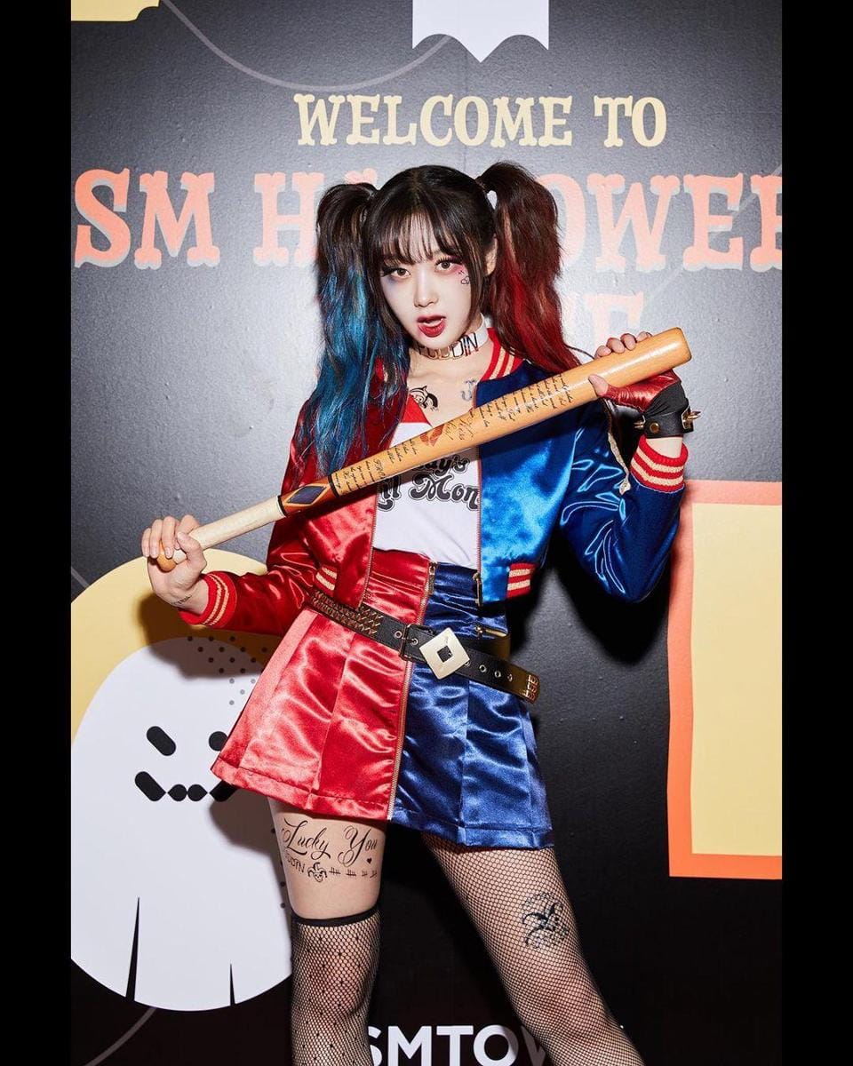 instagram.com/smtown