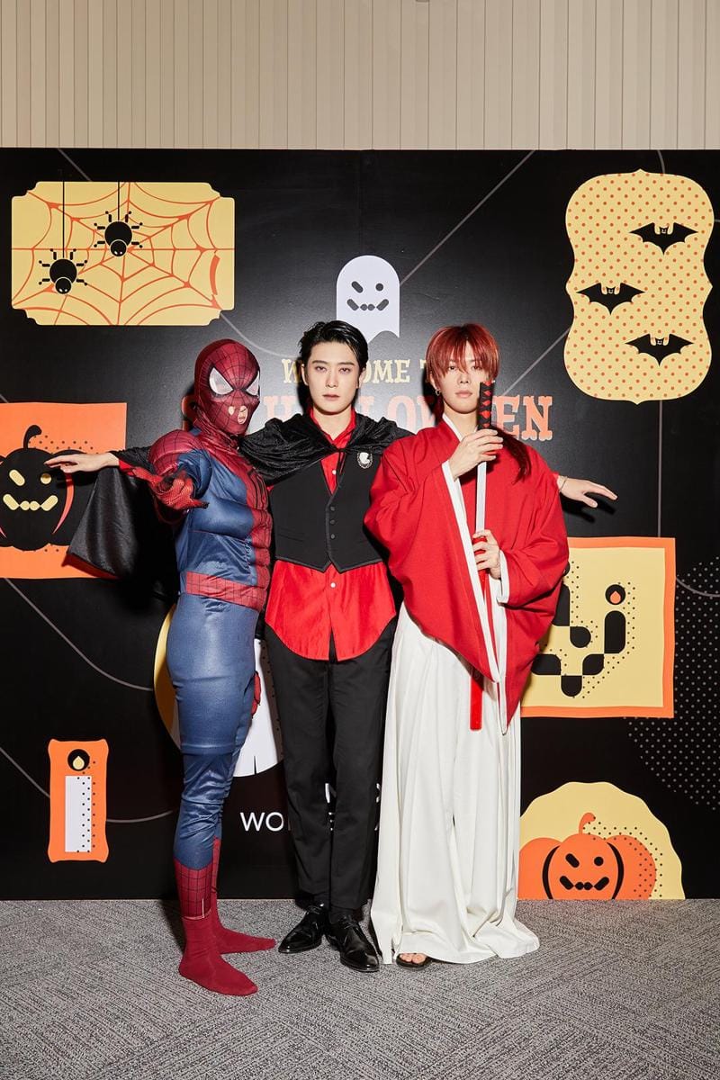 twitter.com/SMTOWNGLOBAL