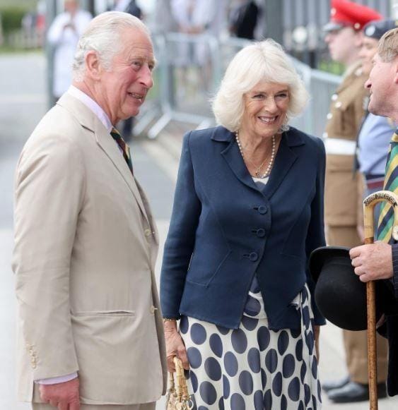 Instagram.com/clarencehouse