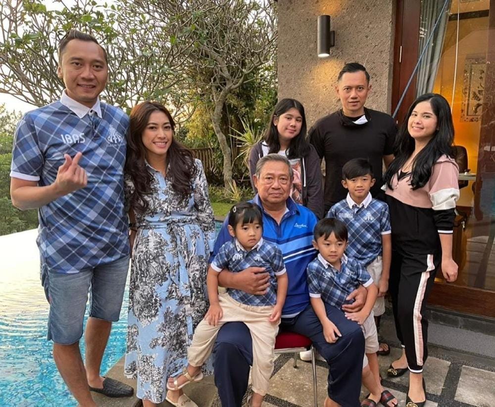 Instagram.com/annisayudhoyono