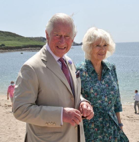 Instagram.com/clarencehouse