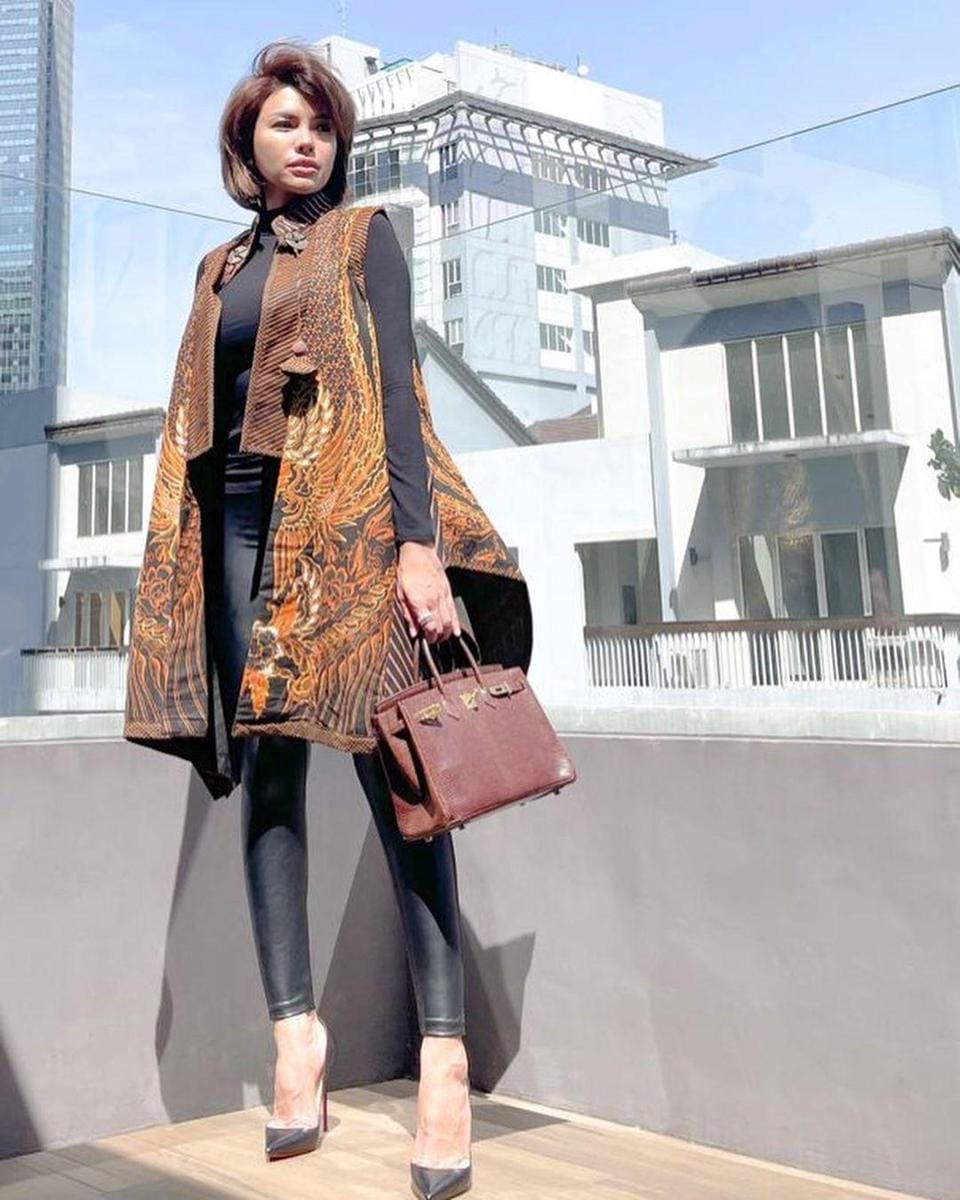 Instagram.com/nikitamirzanimawardi_172