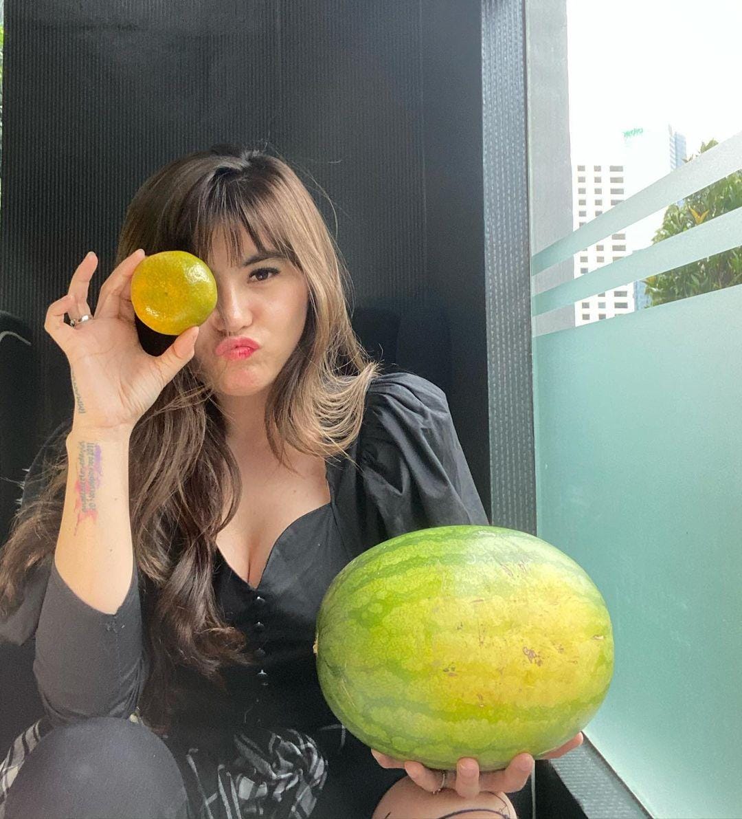 instagram.com/angelalee87