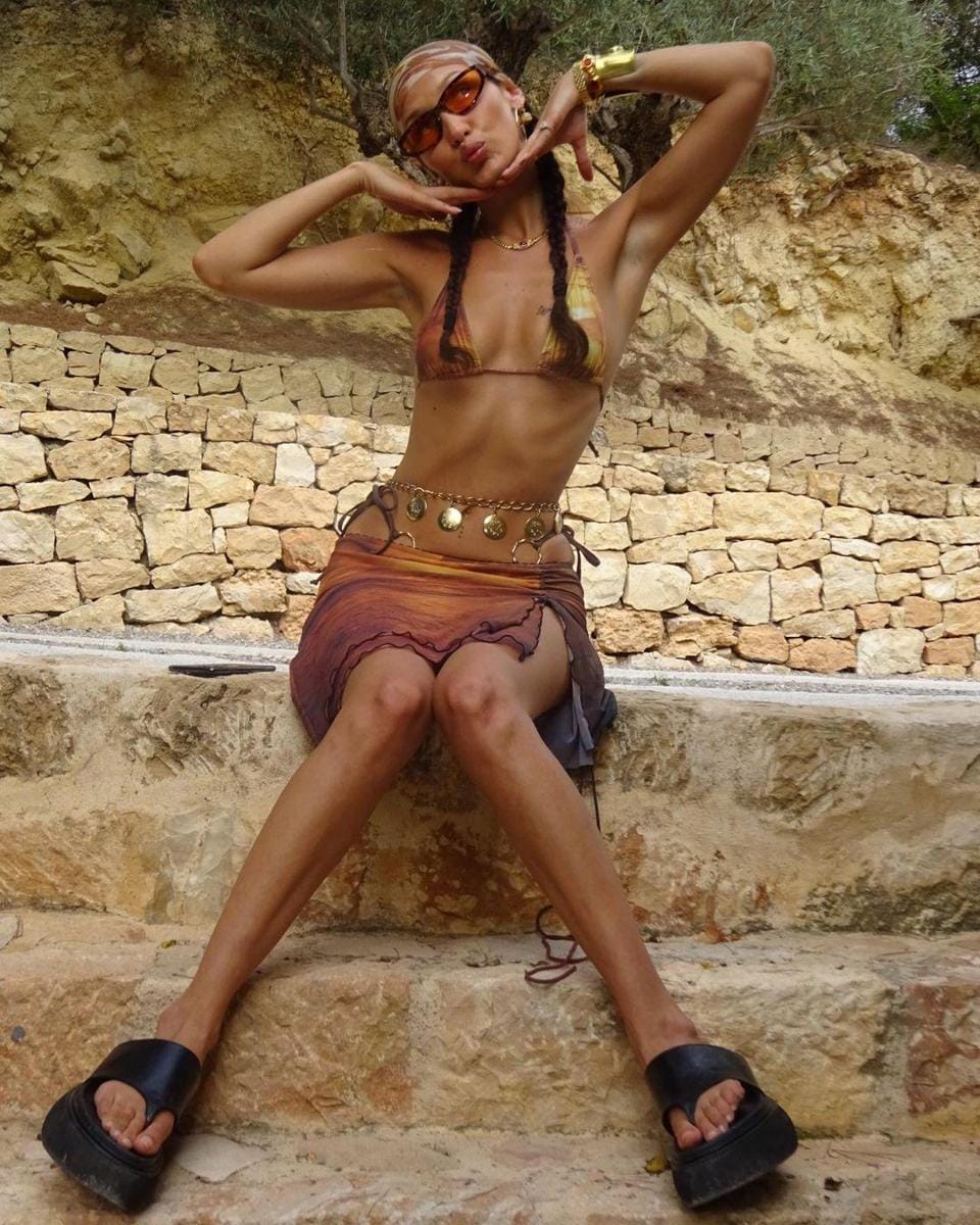 Instagram.com/bellahadid