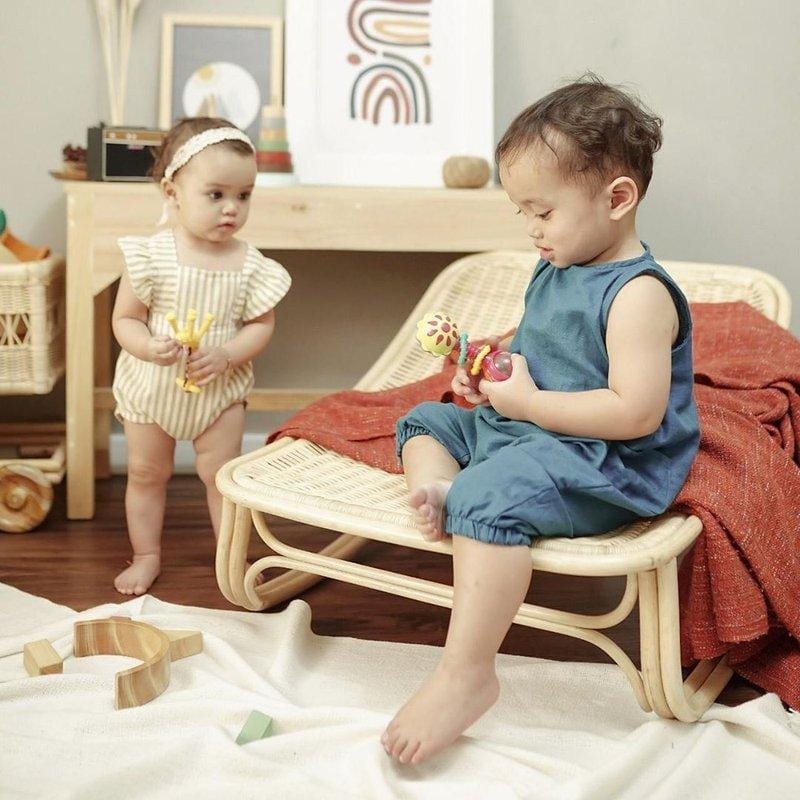 instagram.com/rachelvennya