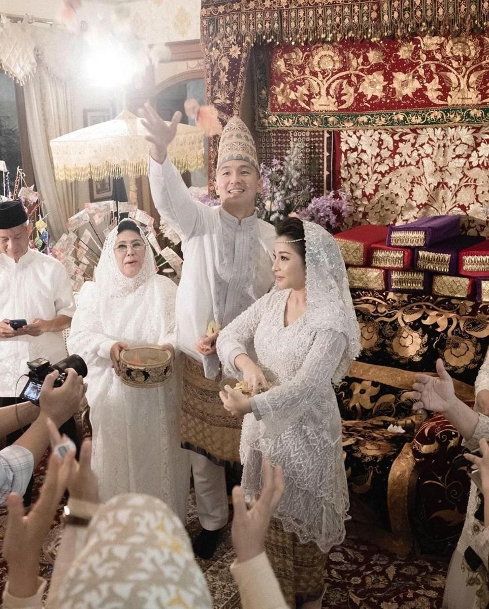 Instagram.com/yorafebrina