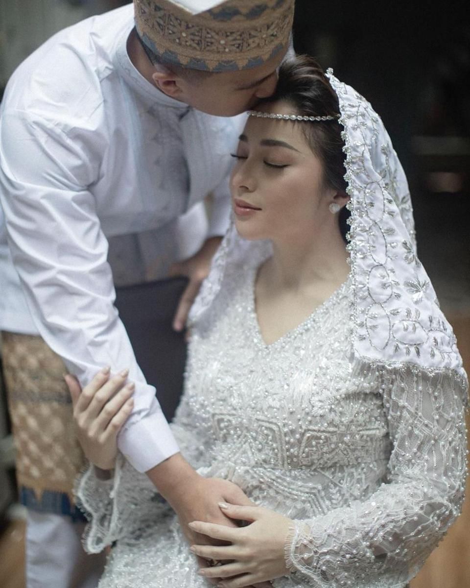 Instagram.com/yorafebrina