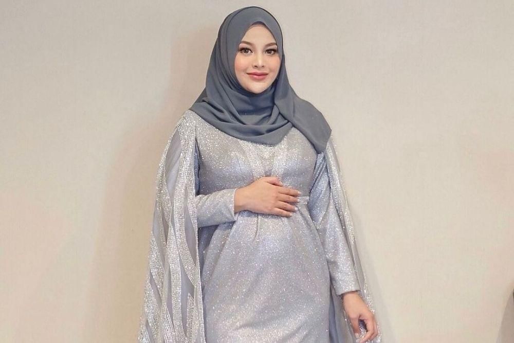 instagram.com/aurelie.hermansyah