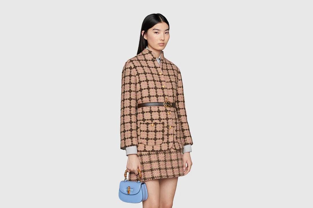 #PopbelaOOTD: Tiru Berpakaian a La Cewek Korea dengan Atasan Ini