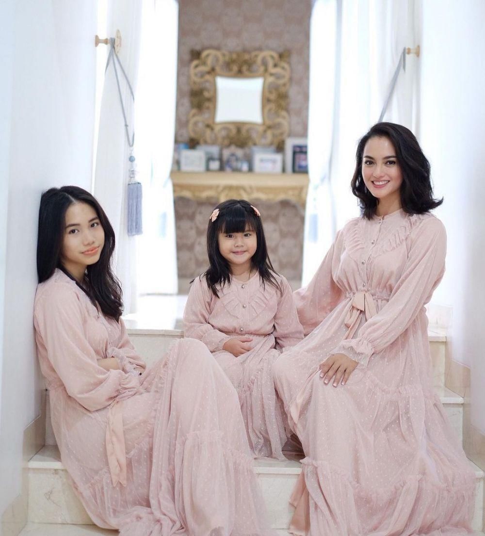 Instagram.com/ririnekawati