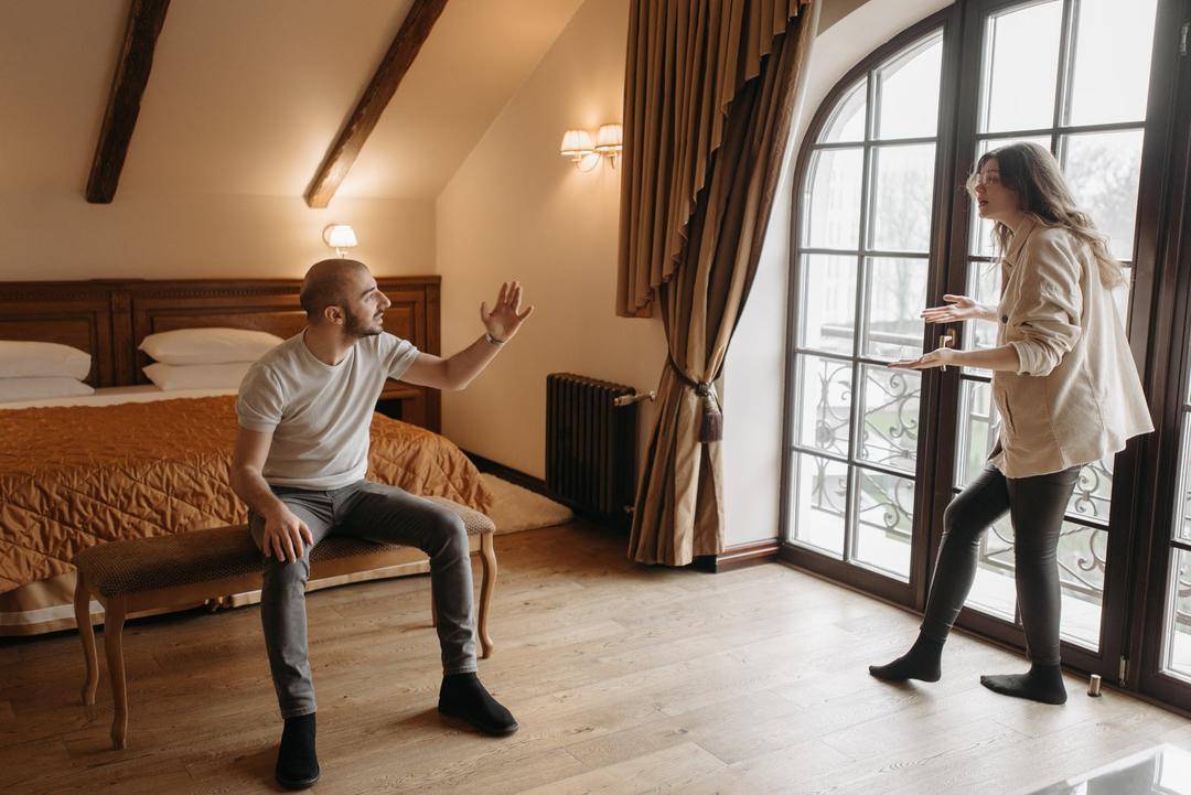 https://www.pexels.com/id-id/@pavel-danilyuk