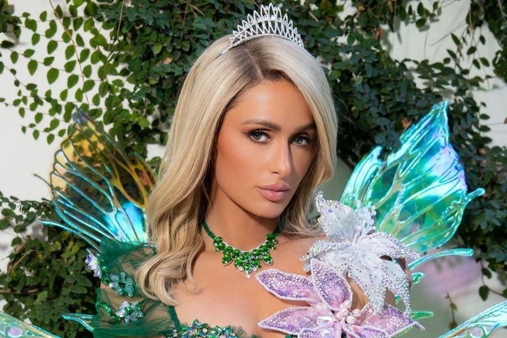 instagram.com/parishilton