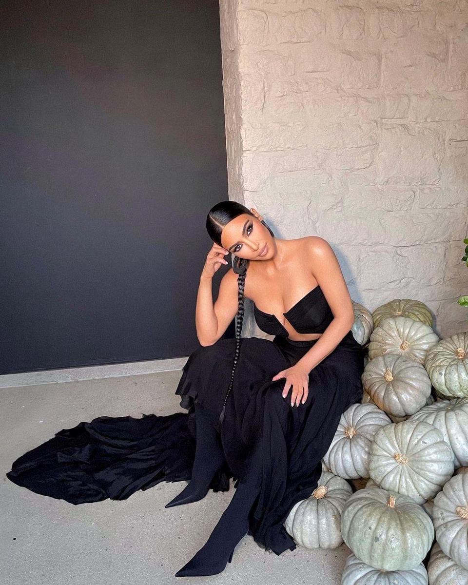 instagram.com/kimkardashian