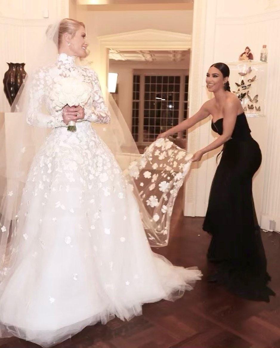 instagram.com/kimkardashian