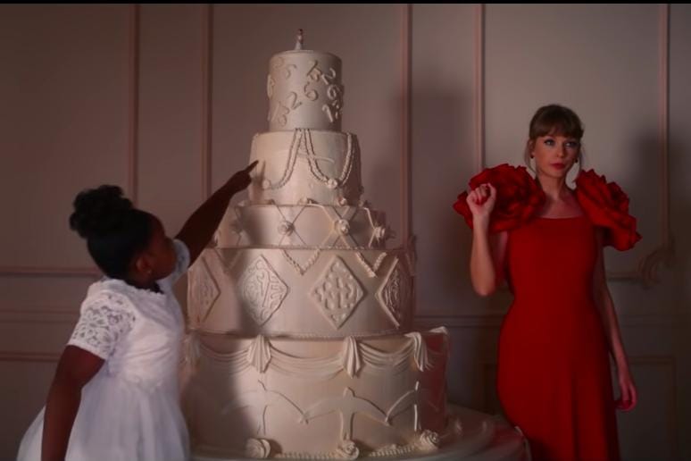 Deretan Kostum Taylor Swift di MV Terbaru yang Mencuri Perhatian