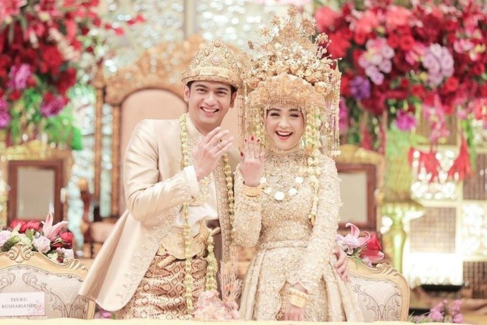 instagram.com/riaricis1795