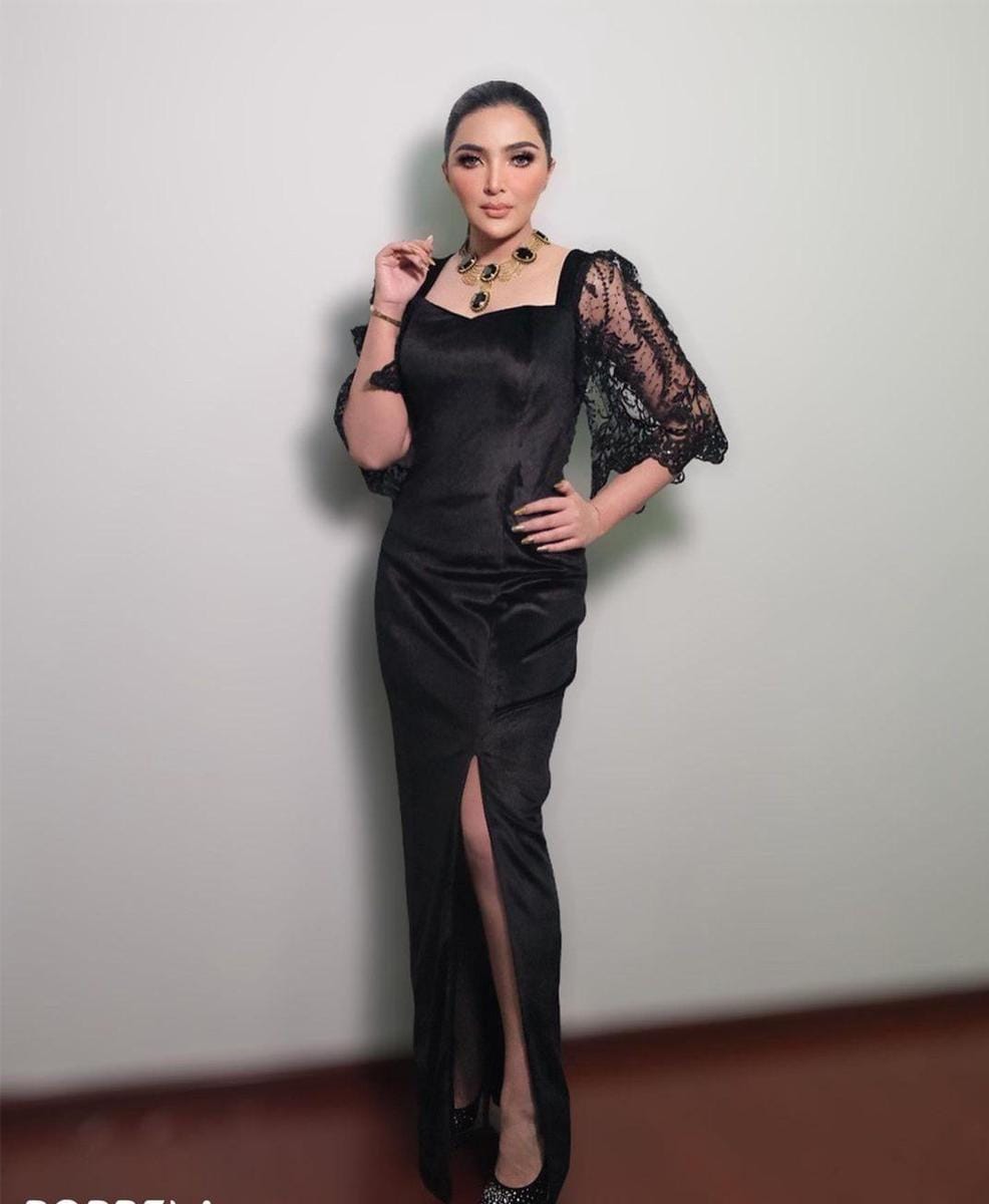 instagram.com/ashanty_ash