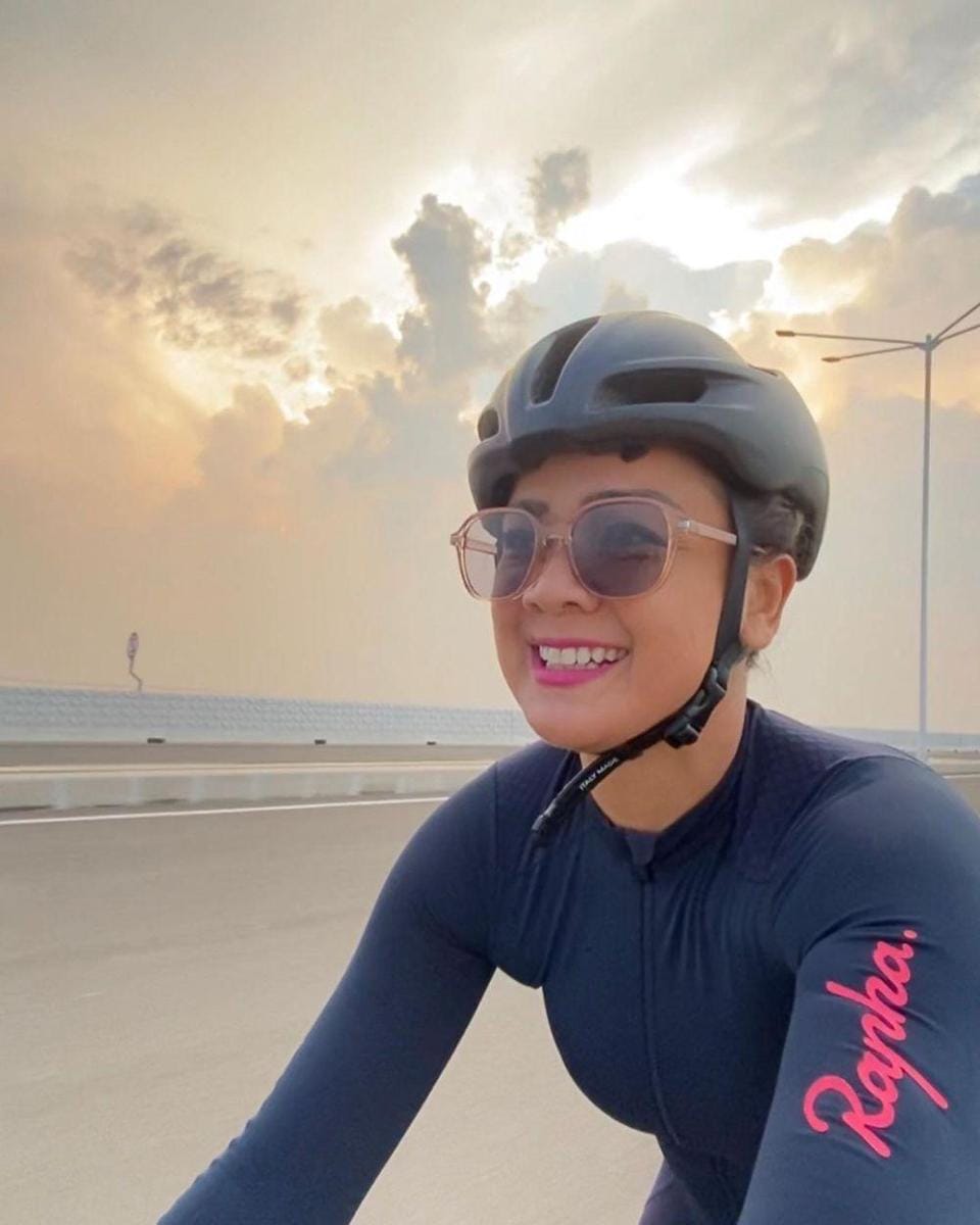 Instagram.com/nirinazubir_