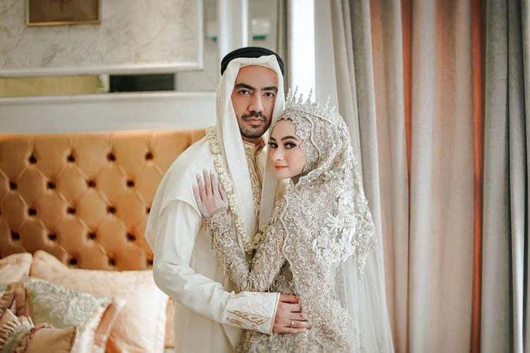 10 Artis yang Menikah Kurang dari Setahun, Terbaru Reza Zakarya