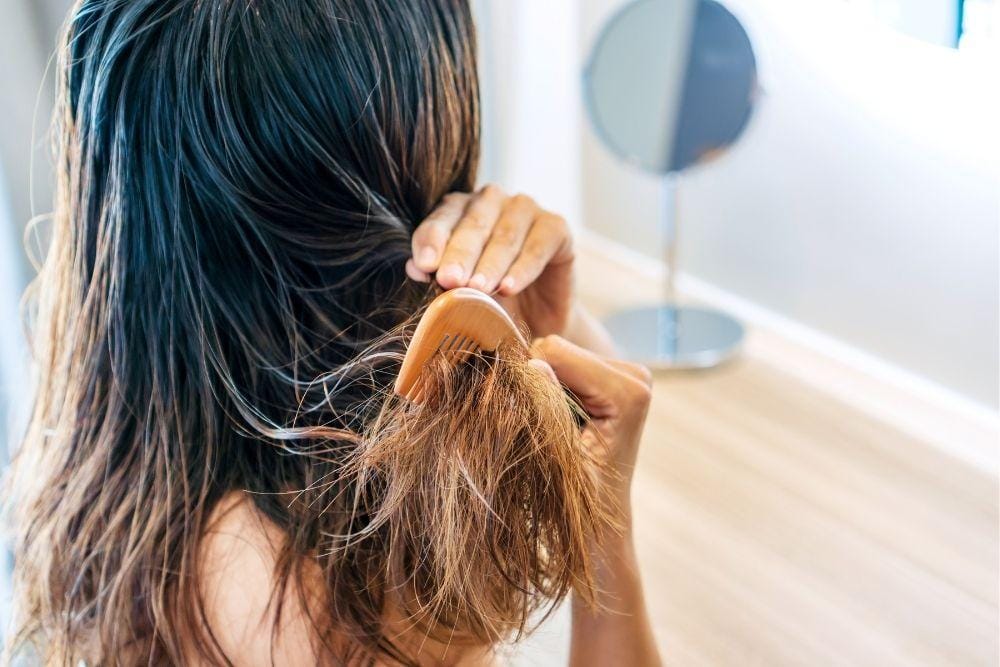 Cara Meluruskan Rambut Secara Alami, freepik.com