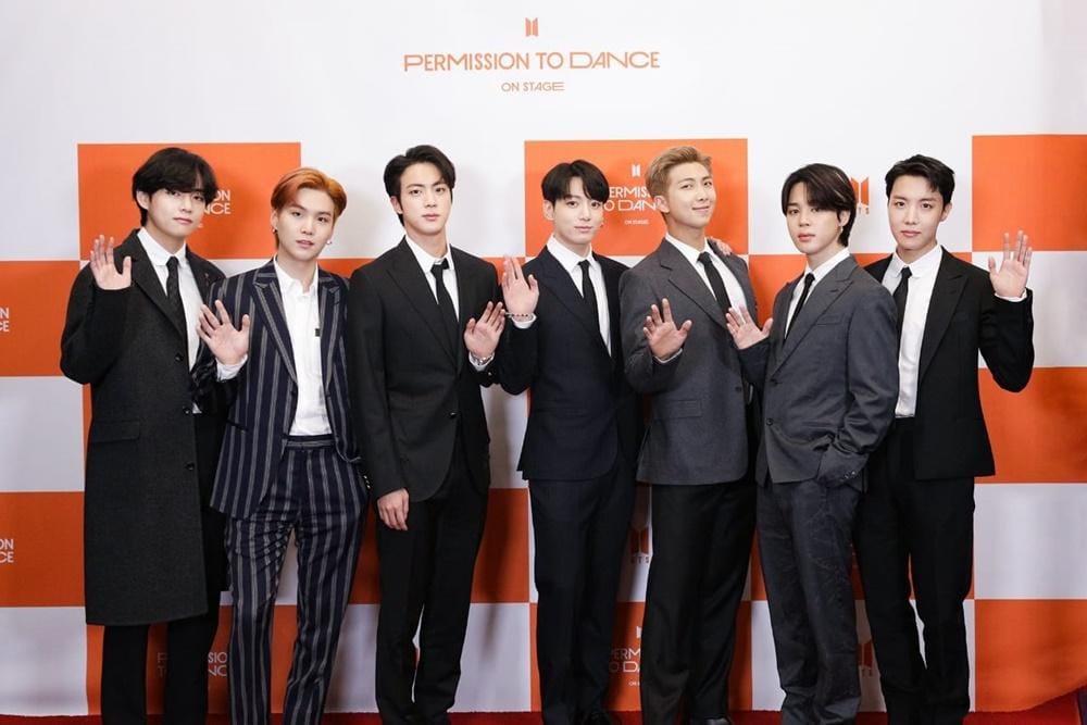 Bikin Fans Khawatir, Ini Kondisi Konser BTS 'PTD' di SoFi Stadium
