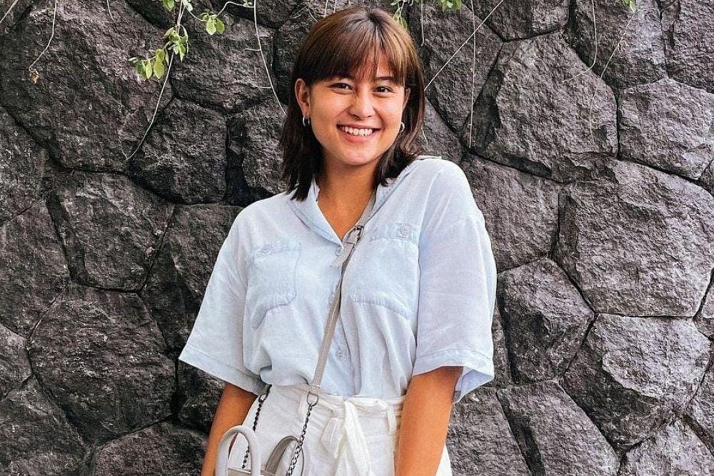 instagram.com/awkarin