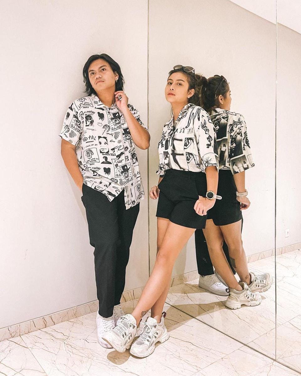 instagram.com/awkarin