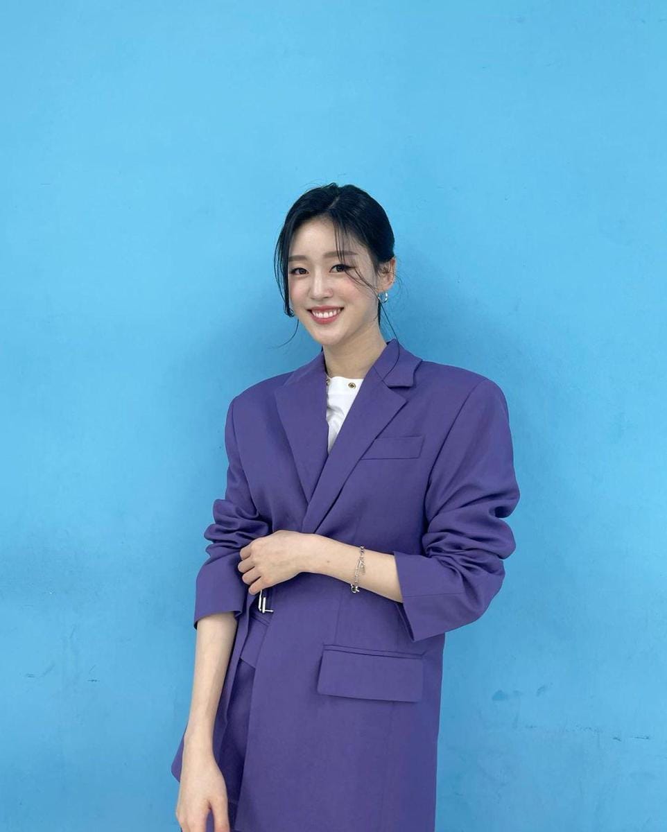 instagram.com/4x4ischoi