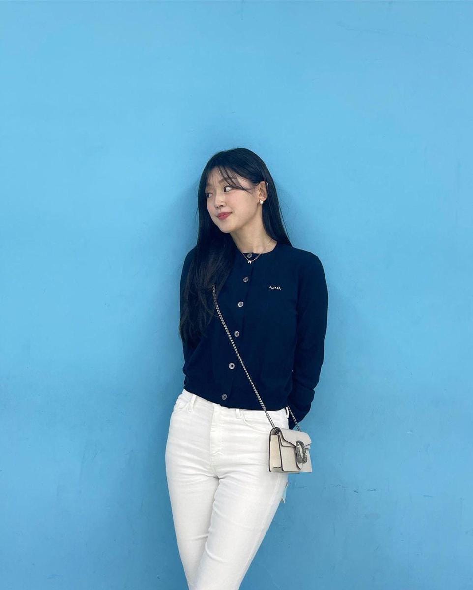 instagram.com/4x4ischoi