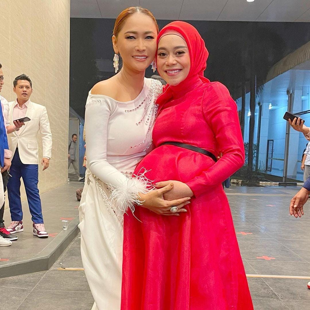 instagram.com/inul.d