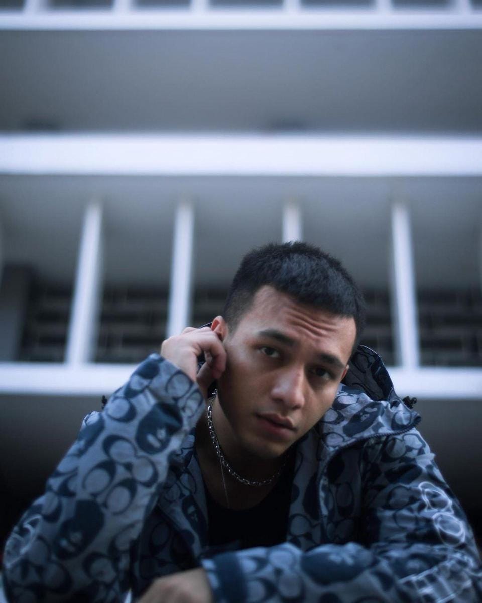 instagram.com/jefrinichol