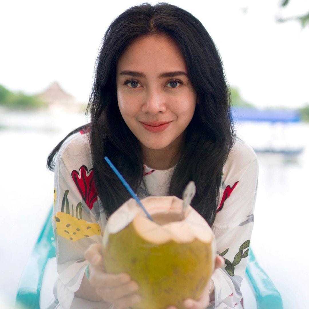 instagram.com/dea_ananda/