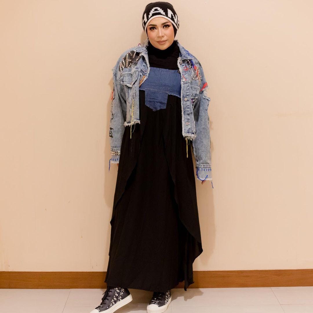 instagram.com/melly_goeslaw