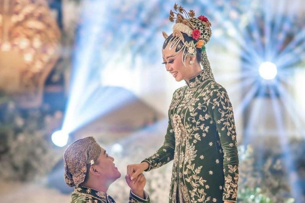 instagram.com/hemasnura