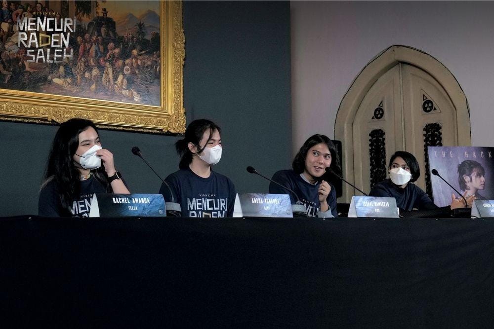 Press Con Film Mencuri Raden Saleh