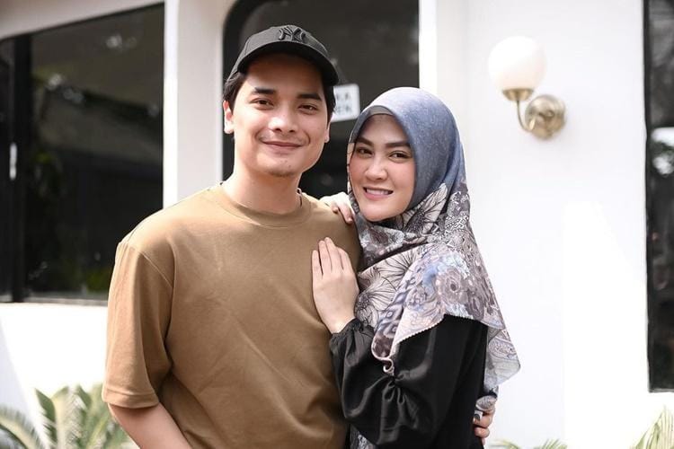 Instagram.com/hennyyrahman