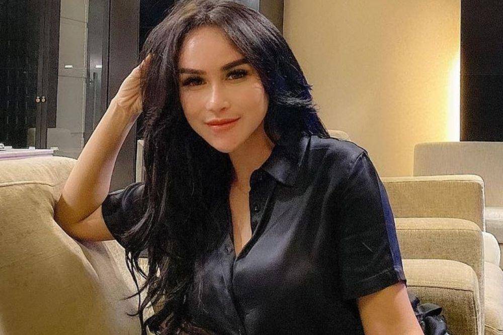 instagram.com/bebizie