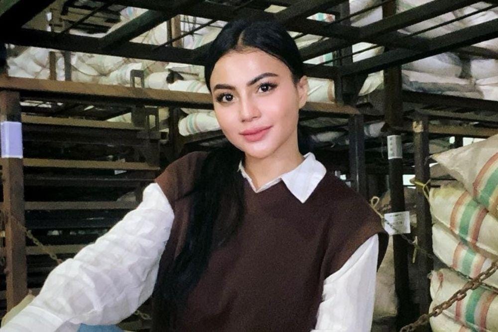 instagram.com/erni_tisya