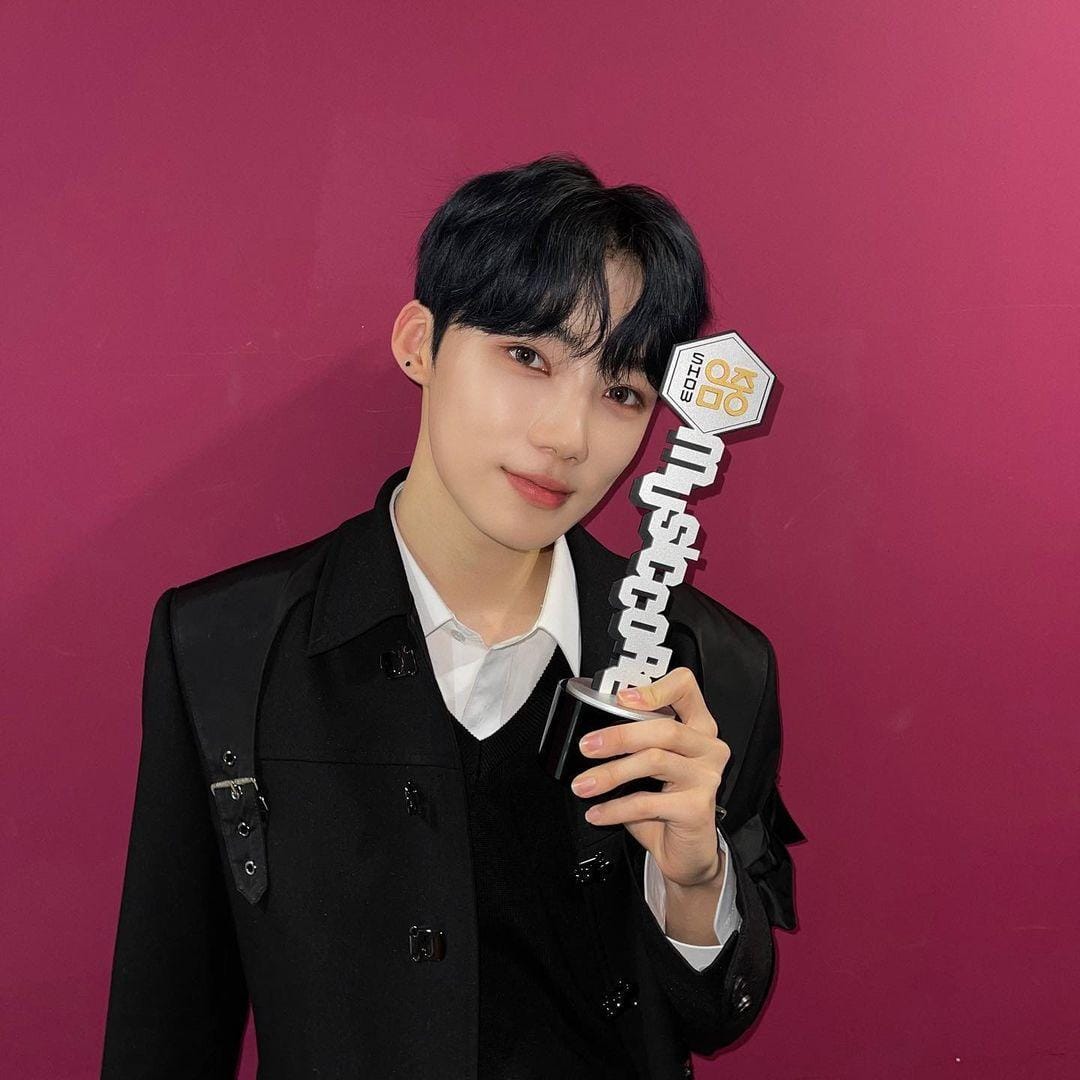 instagram.com/official_theboyz