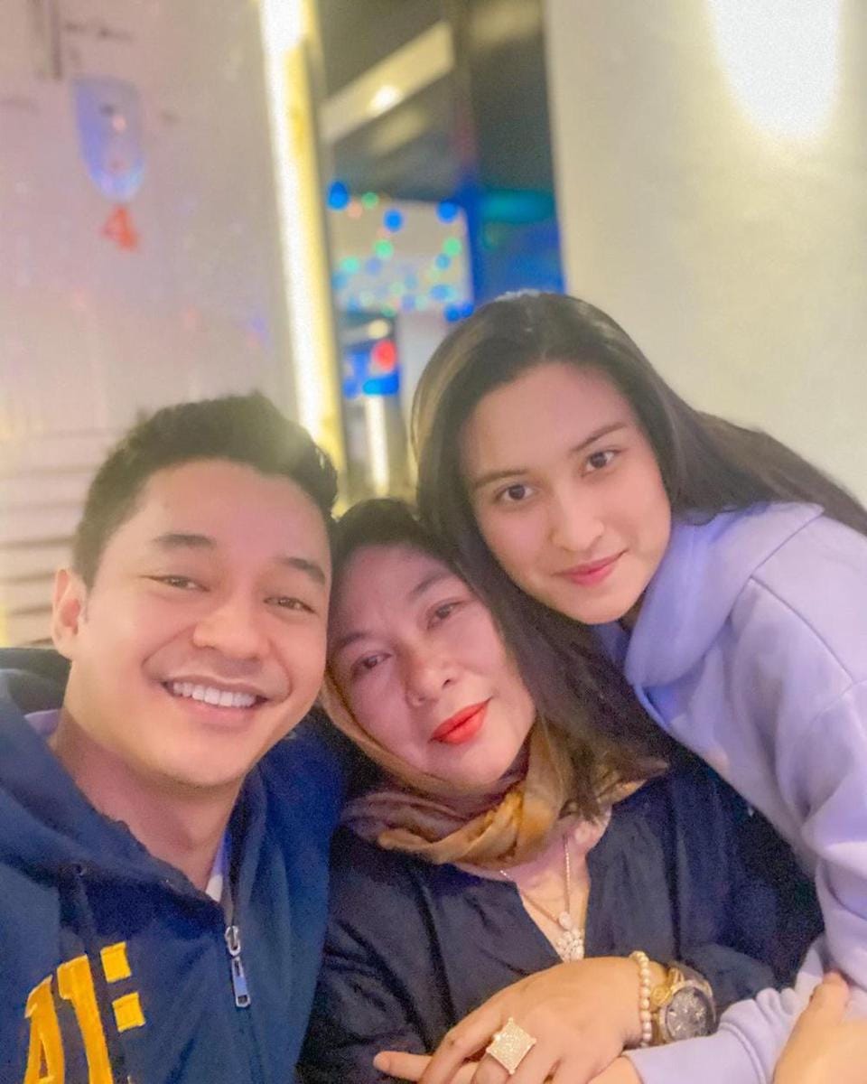 Instagram.com/adlyfayruz