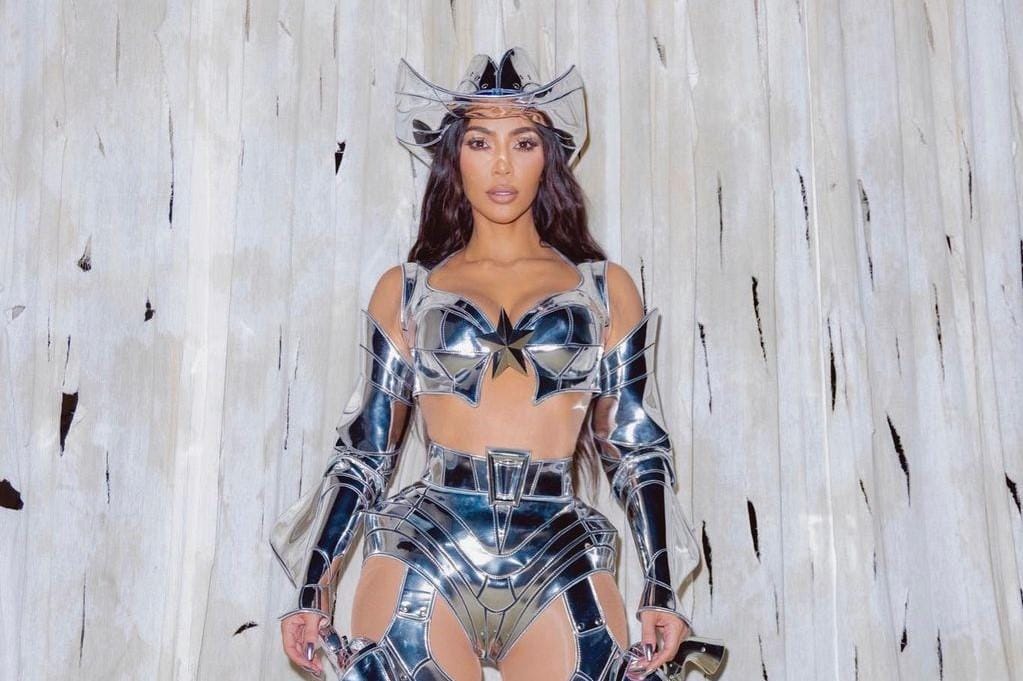 instagram.com/kimkardashian