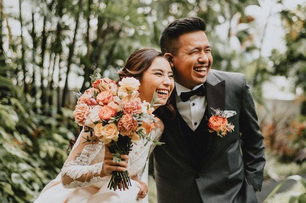 Instagram.com/thebridestory