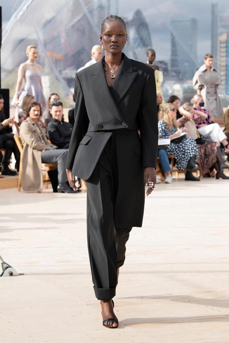 Vogue.com/AlexanderMcQueen