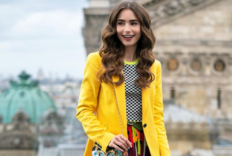 20 Momen Fashion Terbaik Lily Collins di Emily in Paris Season 2