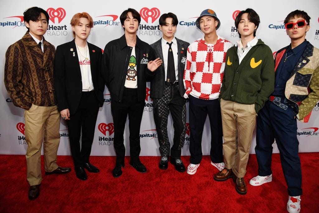 twitter.com/bts_bighit