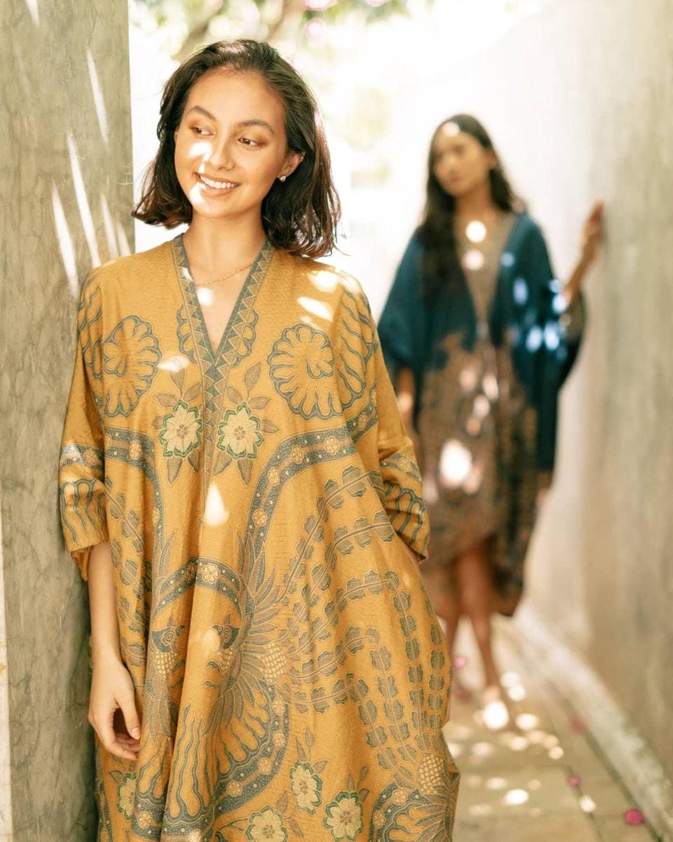 instagram.com/batikratu_id