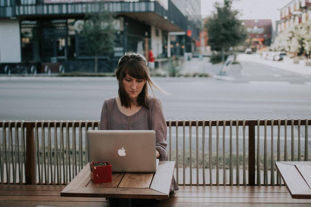 Unsplash.com/Christin Hume