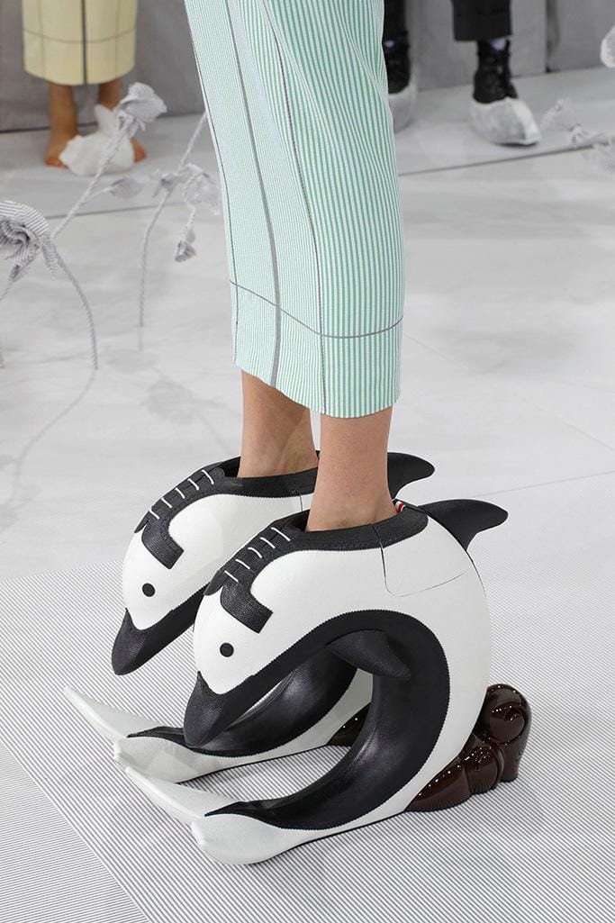 footwearnews.com